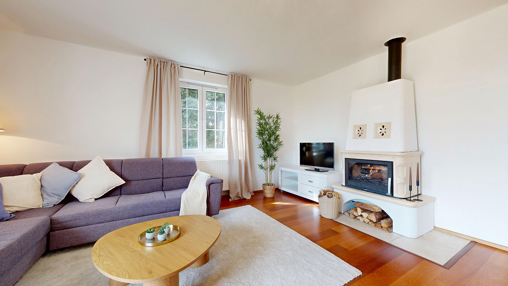 Prodej domu 225 m² s pozemkem 807 m² – fotografie 3