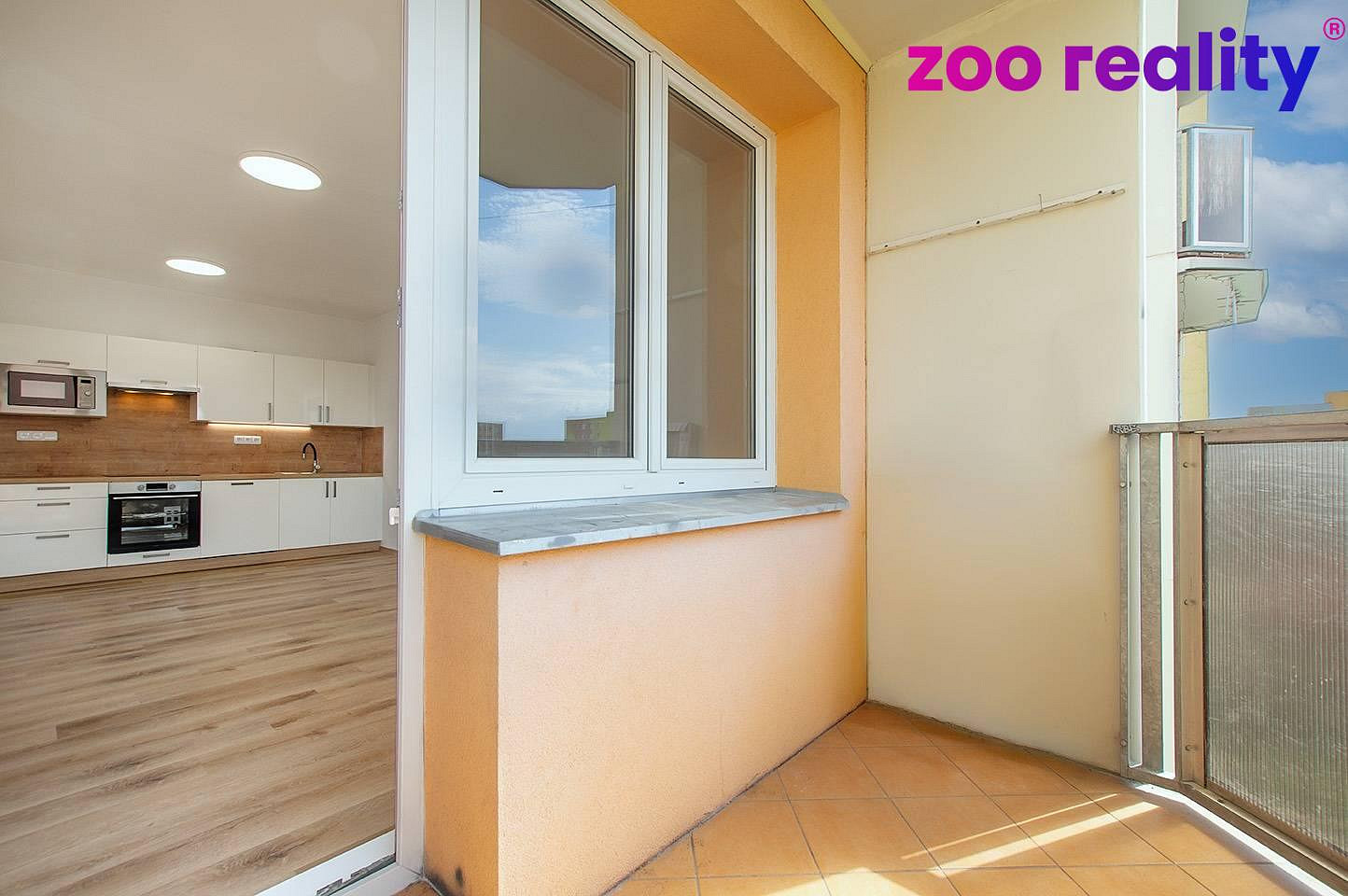 Pronájem bytu 2+kk 43 m² – fotografie 4