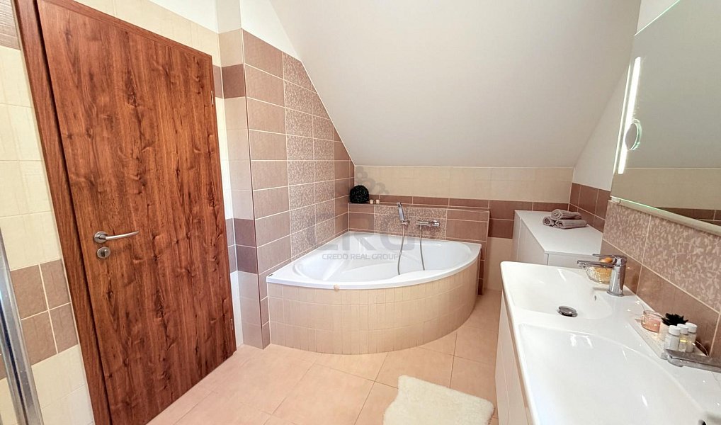 Prodej domu 158 m² s pozemkem 1 349 m², Čebín – náhled fotky 3