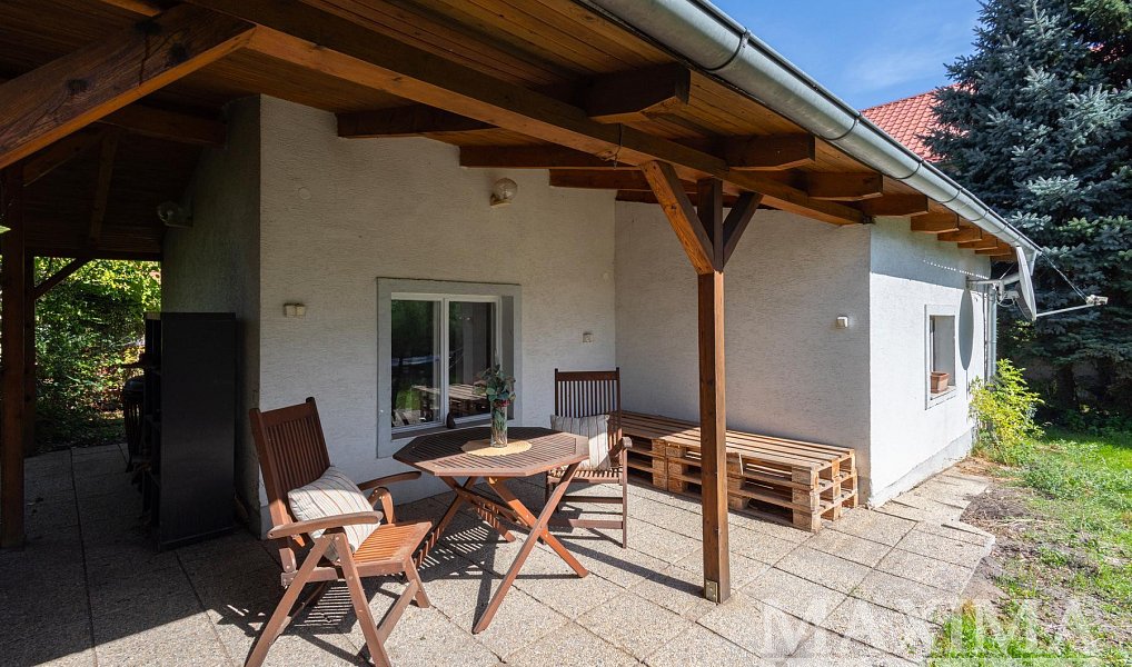 Prodej domu 180 m² s pozemkem 1 806 m², Cvrčovice – náhled fotky 25