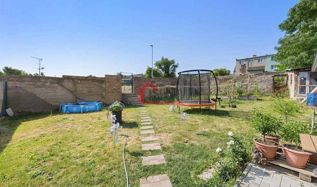 Prodej domu 299 m² s pozemkem 1 352 m², Zaječí – náhled fotky 19