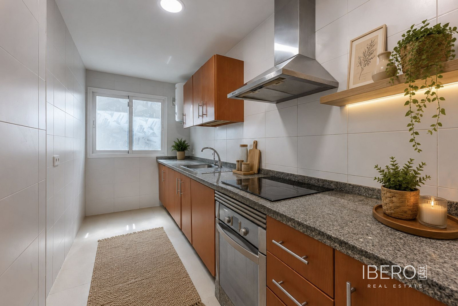 Piso 3+kk – Estepona, Main Entrance Park Beach Estepona, Cancelada - Vista 3
