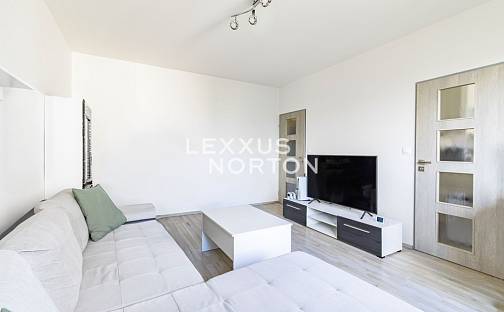 Pronájem bytu 2+1 56 m², Moldavská, Praha 10 - Vršovice