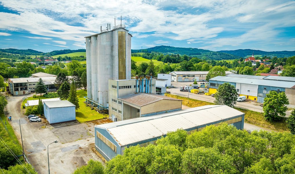 Prodej výrobních prostor 9 957 m², Kájov – náhled fotky 40