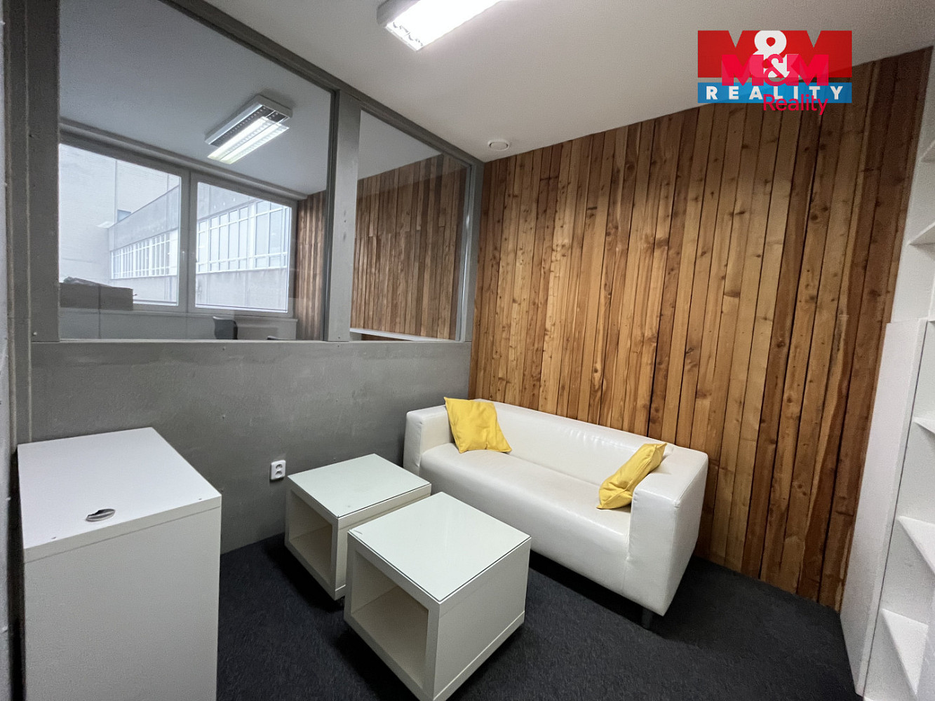 Pronájem kanceláře 70 m² – pohled 2