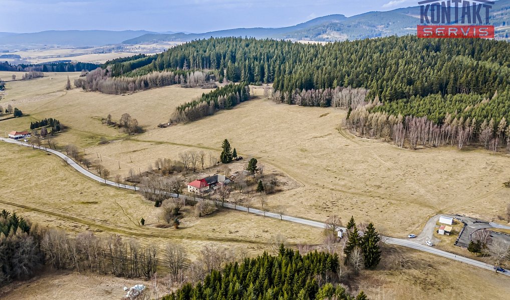 Prodej stavebního pozemku 1 821 m², Horní Planá – náhled fotky 7
