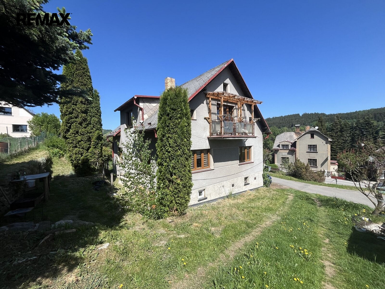 Prodej domu 250 m² s pozemkem 978 m²