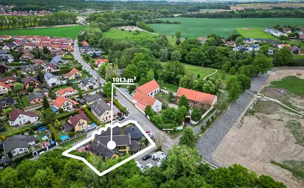 Prodej komerčního objektu (jiného typu) 460 m², Na Ladech, Květnice, okres Praha-východ