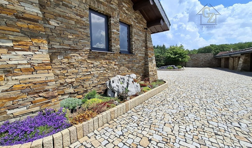 Prodej domu 800 m² s pozemkem 2 969 m², Klíny – náhled fotky 56