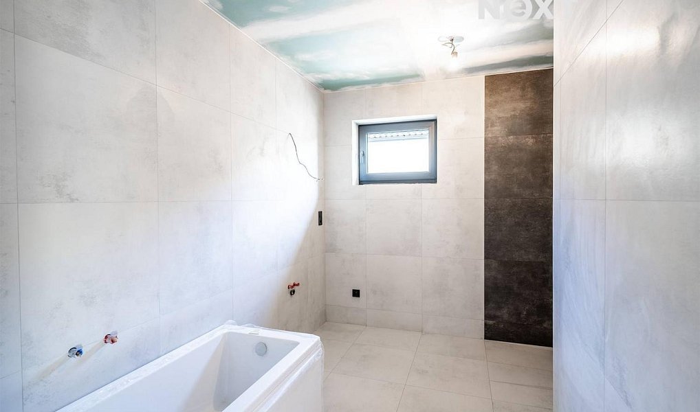 Prodej domu 125 m² s pozemkem 712 m², Dašice – náhled fotky 7