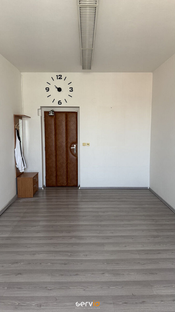 Pronájem kanceláře 24 m² – fotografie 2