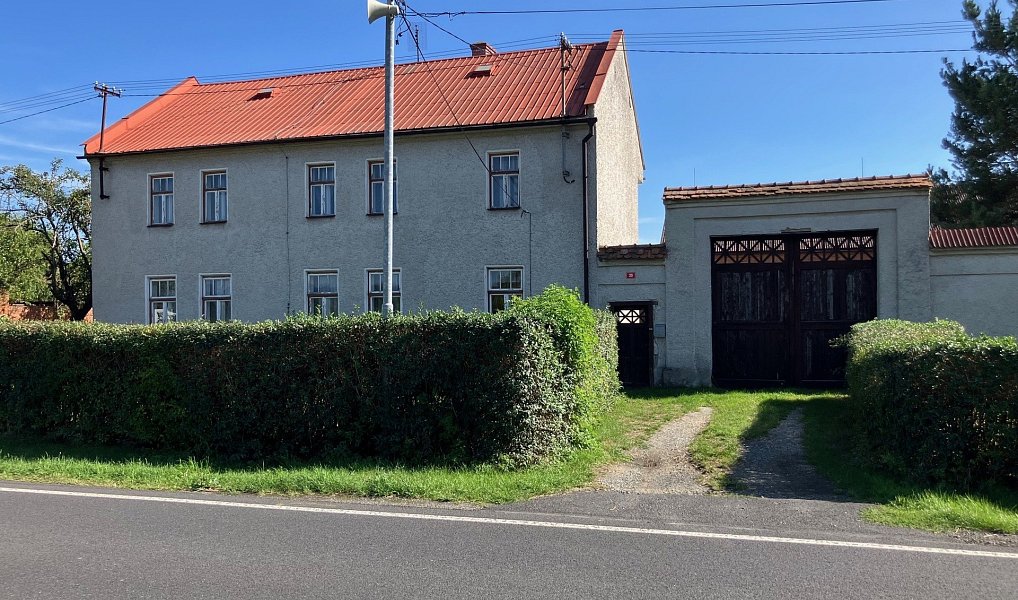 Prodej domu 220 m² s pozemkem 1 910 m², Uničov – náhled fotky 2