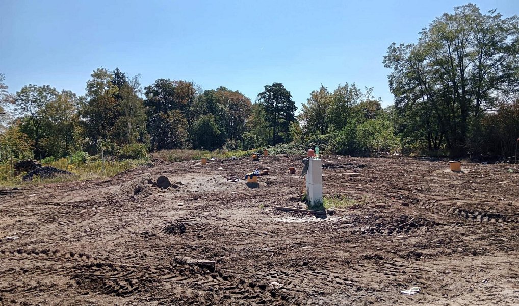 Prodej stavebního pozemku 883 m², Krupka – náhled fotky 4
