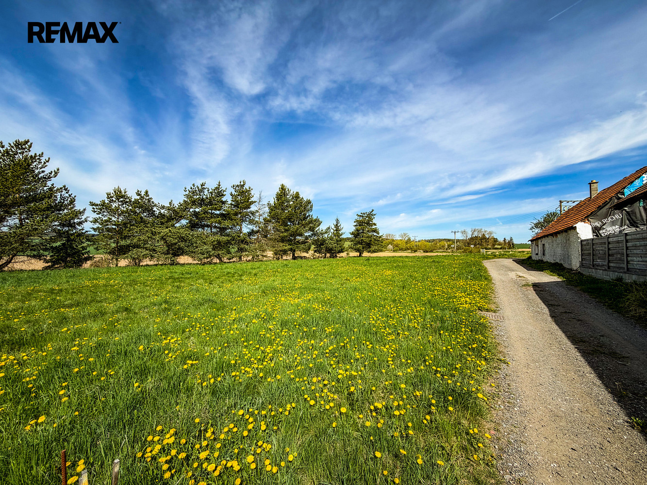 Prodej stavebního pozemku 942 m² - Widok 4