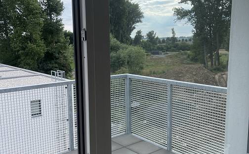 Pronájem bytu 1+kk 41 m², Sídliště Osvobození, Vyškov - Dědice