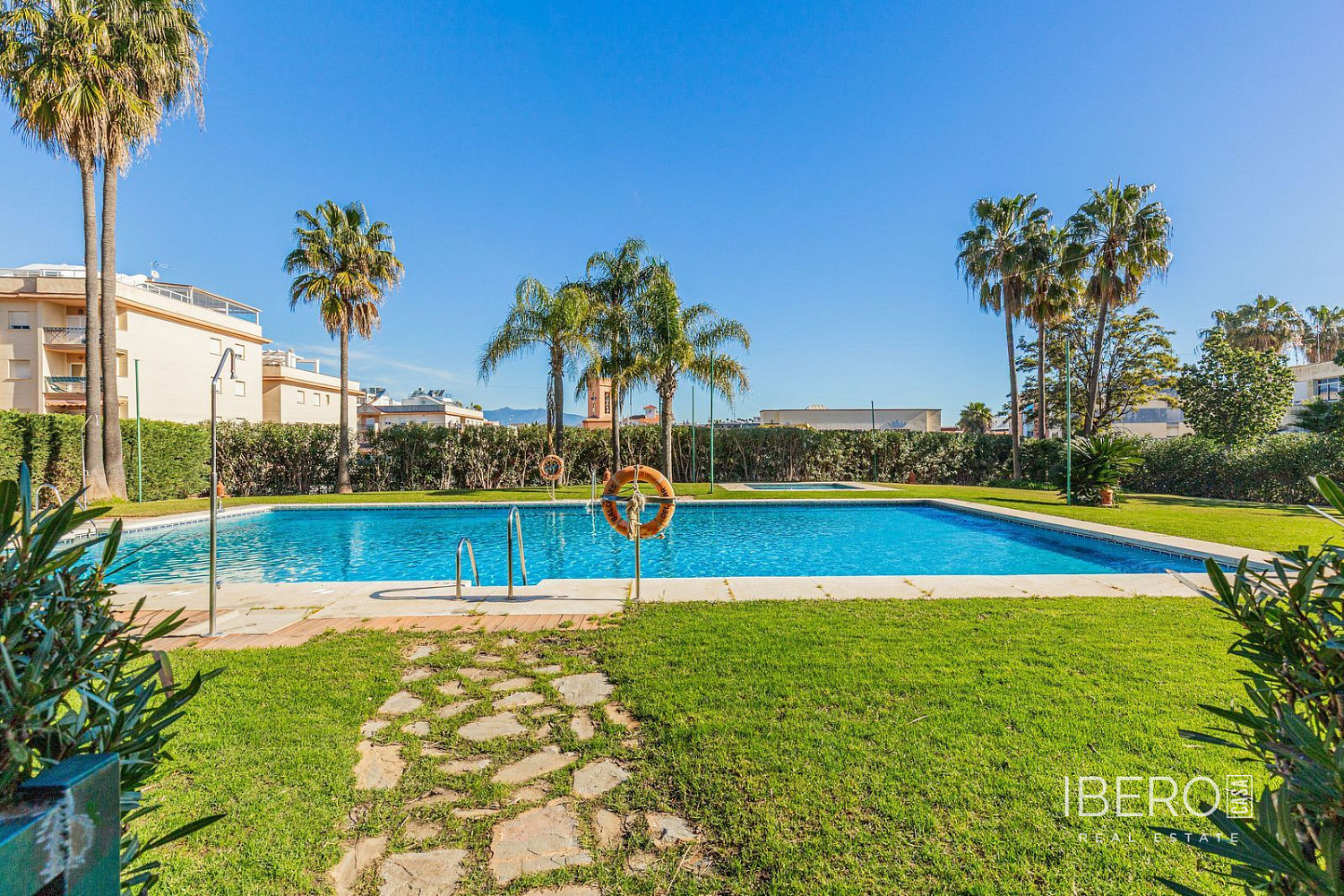 Piso 4+kk – Málaga, La Princesa, Carretera de Cádiz - Más