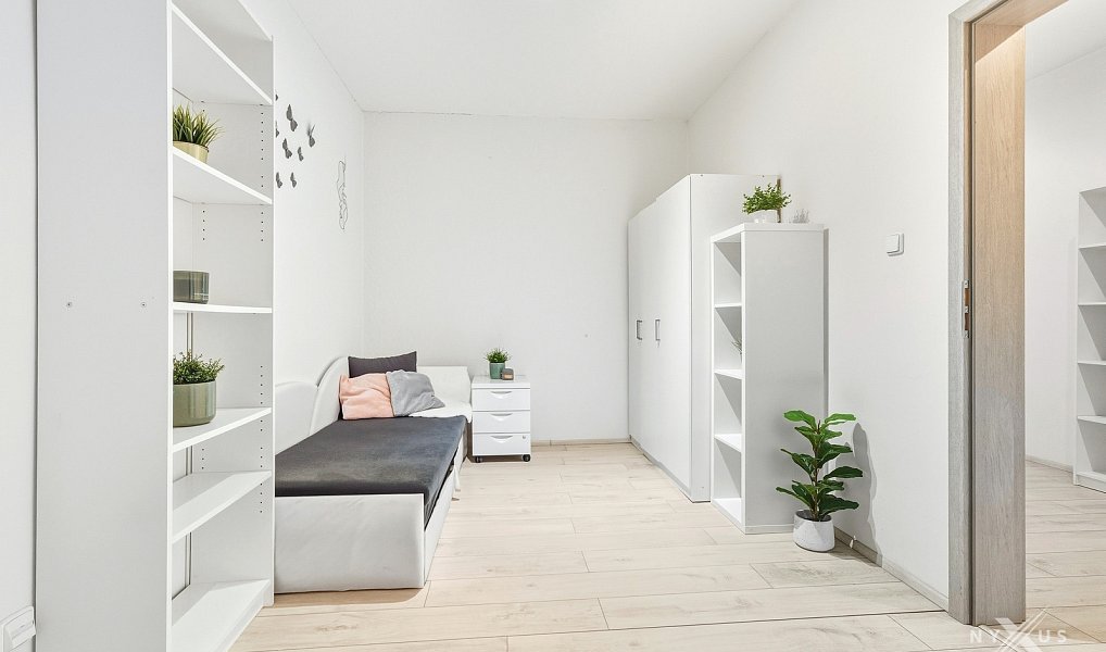 Prodej bytu 4+1 100 m², Praha – náhled fotky 4