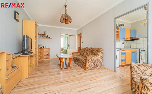 Prodej bytu 3+1 63 m², Mostecká, Kladno - Kročehlavy