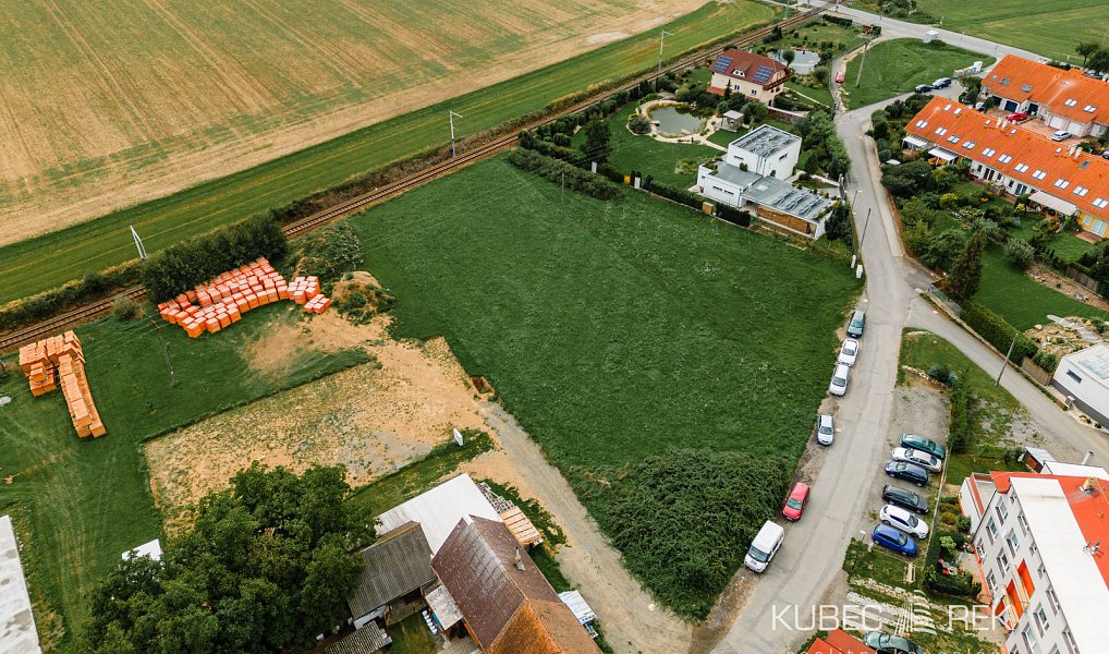 Prodej stavebního pozemku 1 732 m², Tábor – náhled fotky 3