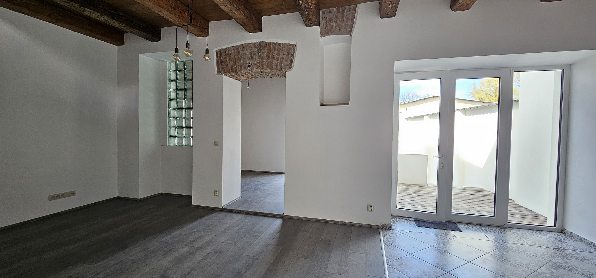 Pronájem bytu 3+kk 163 m² – fotografie 3