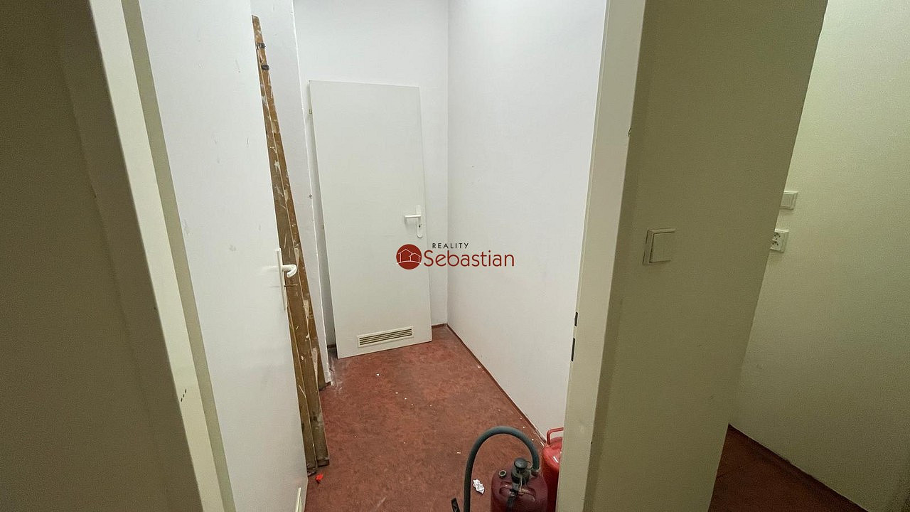 Pronájem komerčního objektu (jiného typu) 66 m² — photo 5