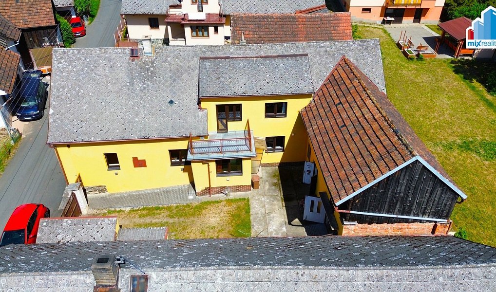 Prodej domu 135 m² s pozemkem 398 m², Mrákov – náhled fotky 2