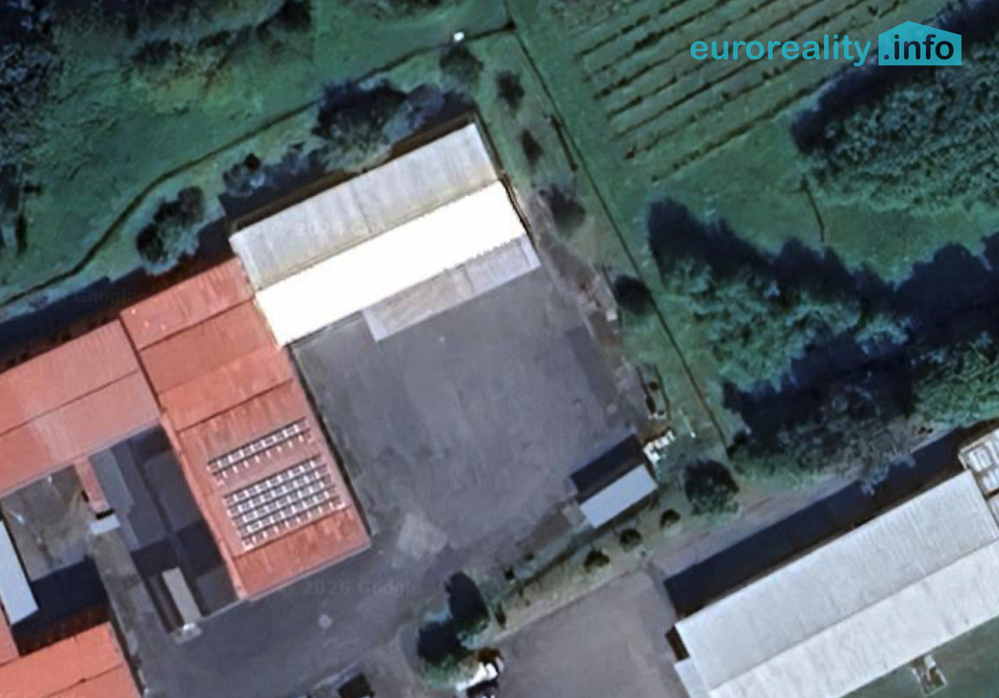 Pronájem komerčního pozemku 2 000 m² – fotografie 3