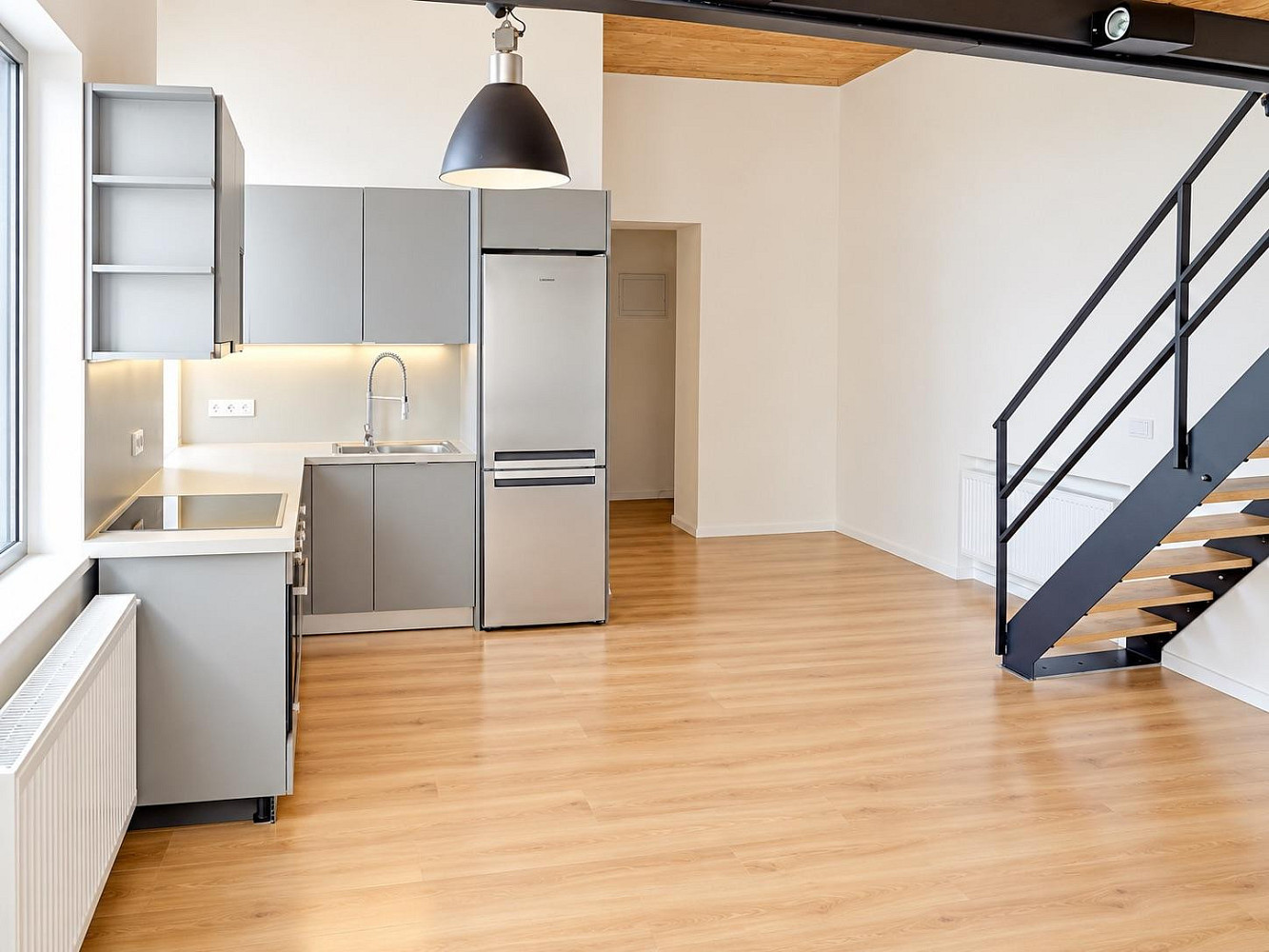 Pronájem bytu 1+kk 42 m² – fotografie 2
