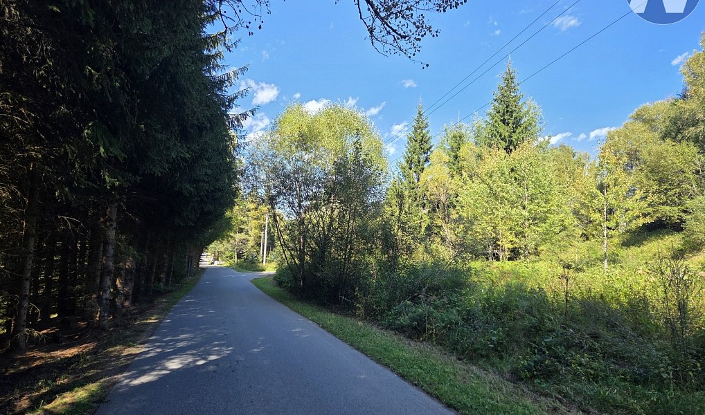 Prodej pozemku 945 m², Stožec – náhled fotky 2