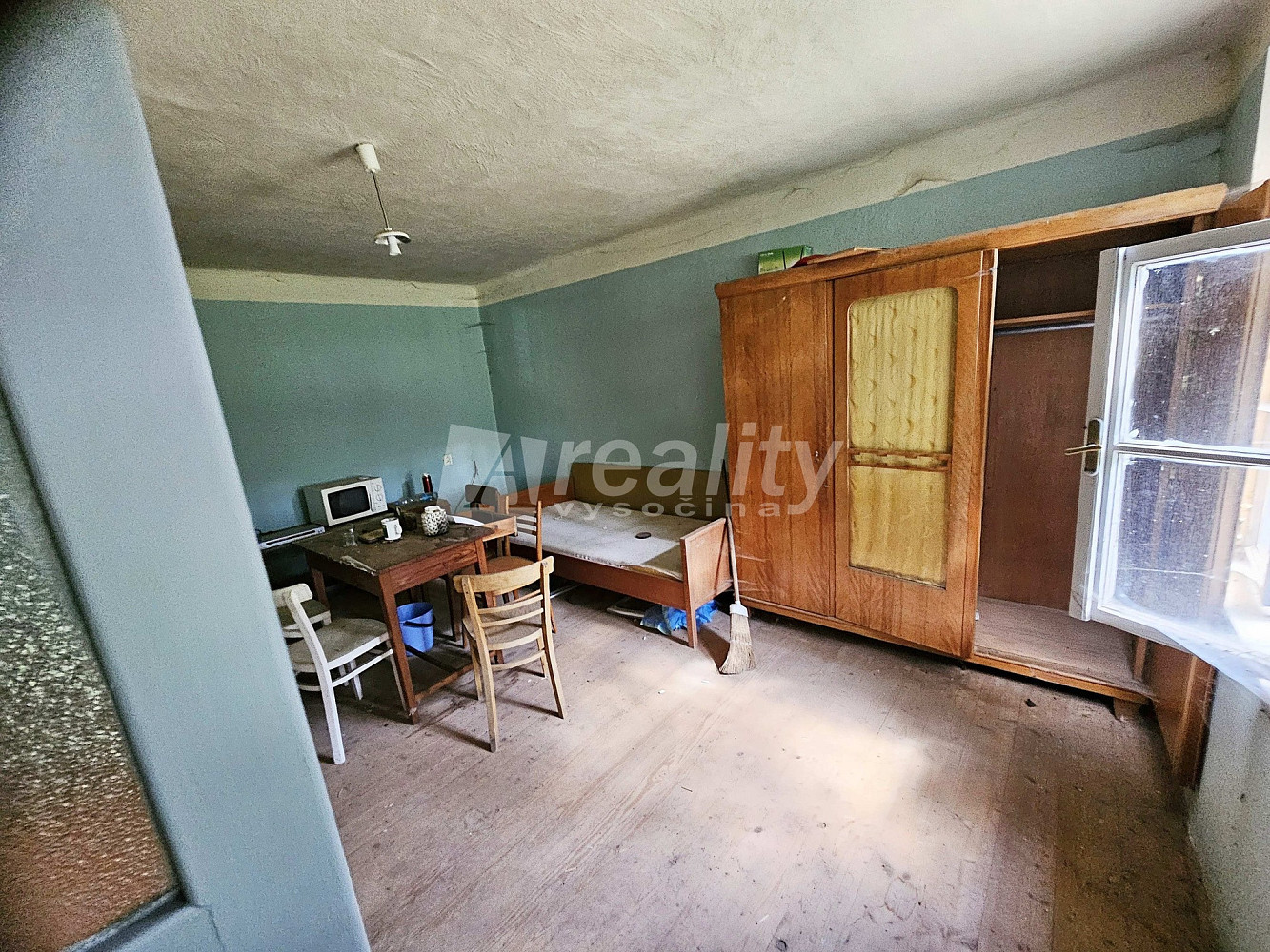Prodej domu 70 m² s pozemkem 218 m² - Widok 2