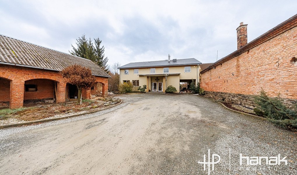 Prodej obchodních prostor 521 m², Náklo – náhled fotky 8