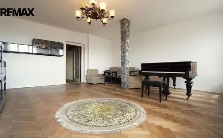 Pronájem bytu 4+1 125 m², Slovenská, Praha 2 - Vinohrady