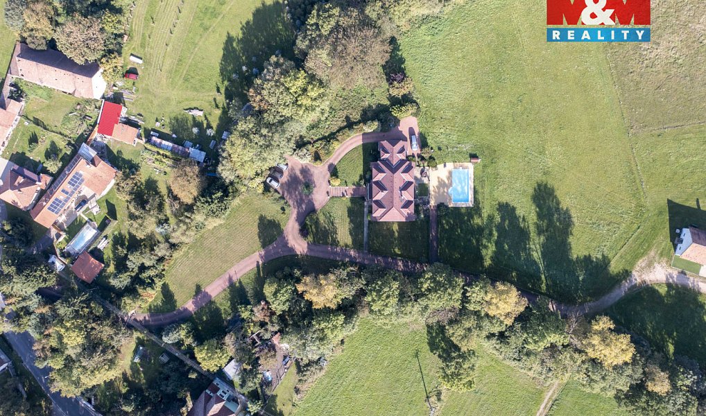 Prodej domu 360 m² s pozemkem 100 270 m², Kostomlaty nad Labem – náhled fotky 3
