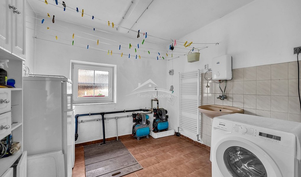 Prodej domu 330 m² s pozemkem 719 m², Praha – náhled fotky 16