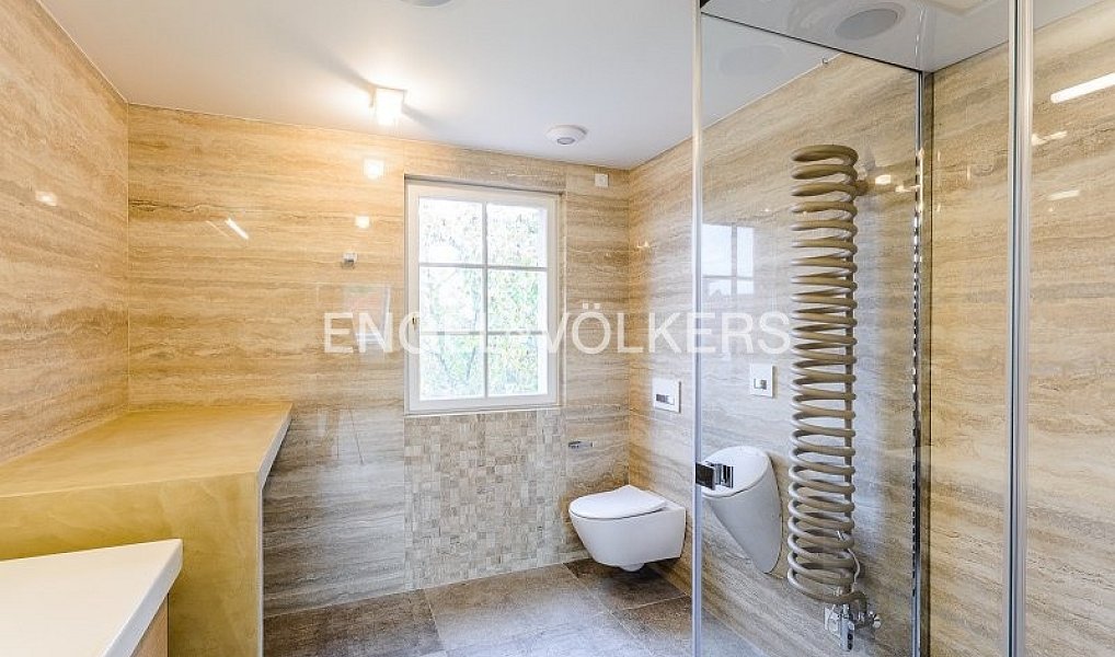 Pronájem domu 250 m² s pozemkem 351 m², Praha – náhled fotky 9