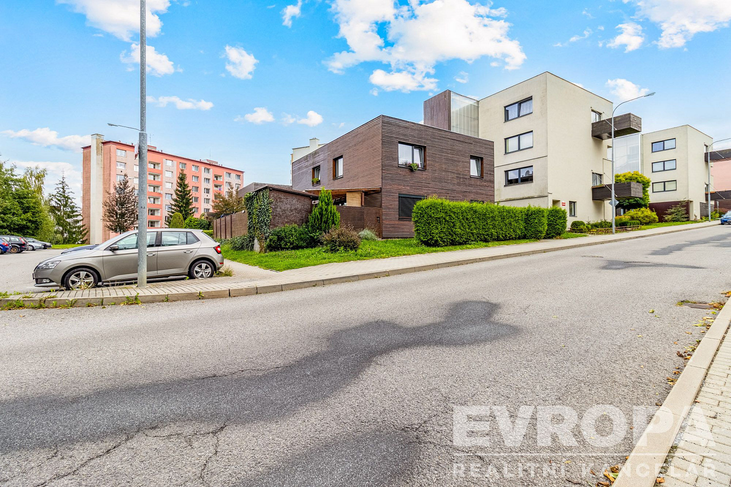 Prodej domu 104 m² s pozemkem 174 m²