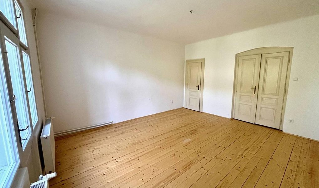 Pronájem kanceláře 19 m², Písek – náhled fotky 2