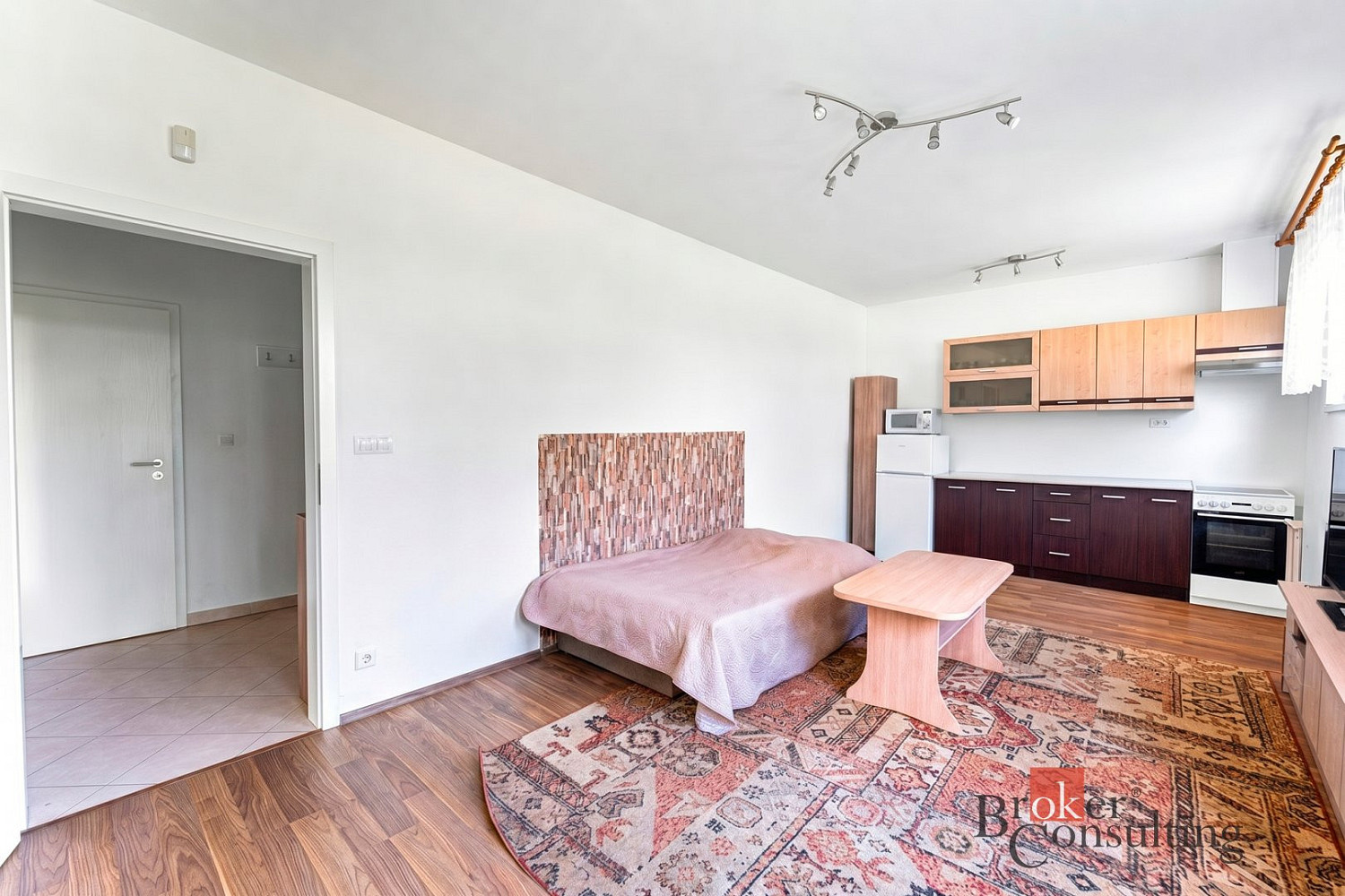 Prodej bytu 1+kk 35 m² — photo 3