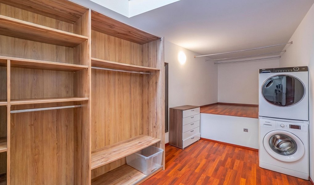 Prodej bytu 5+kk 199 m², Plzeň – náhled fotky 26
