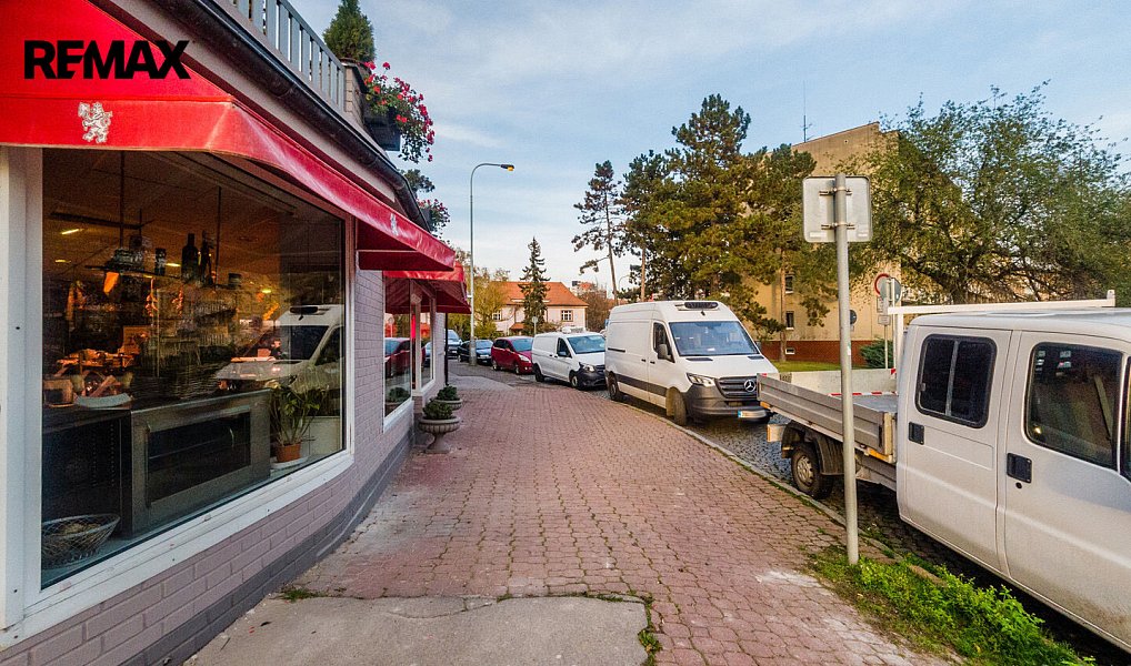Prodej stavebního pozemku 109 m², Praha – náhled fotky 7