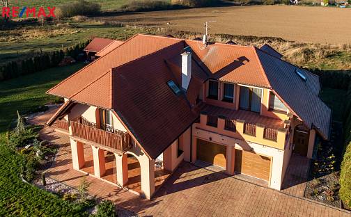 Prodej domu 636 m² s pozemkem 2 148 m², Sluneční, Chlumčany, okres Plzeň-Jih