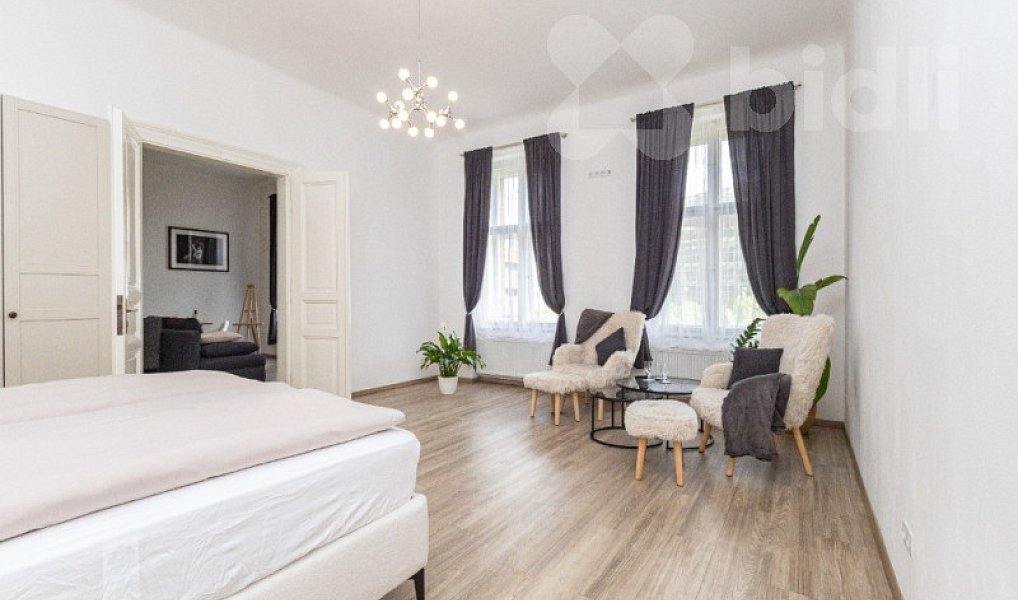 Pronájem bytu 2+kk 95 m², Praha – náhled fotky 2