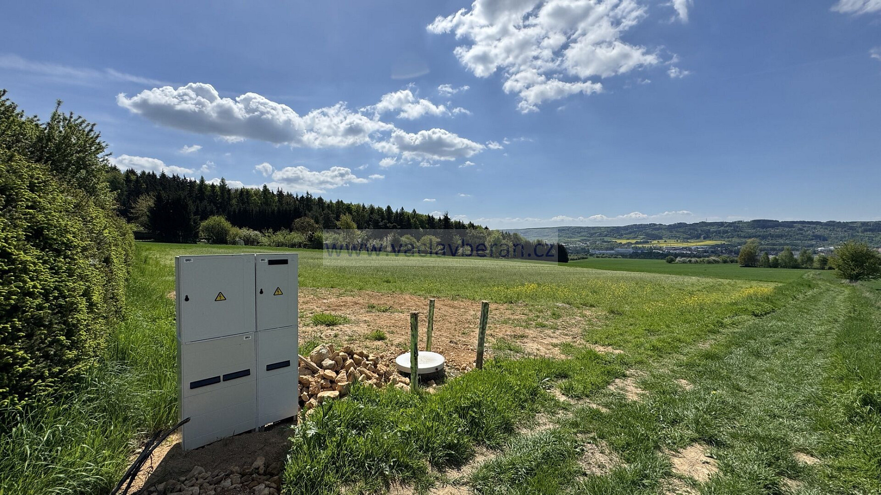 Prodej stavebního pozemku 3 126 m² – fotografie 2