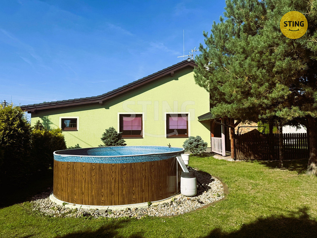 Prodej domu 113 m² s pozemkem 923 m² – fotografie 2