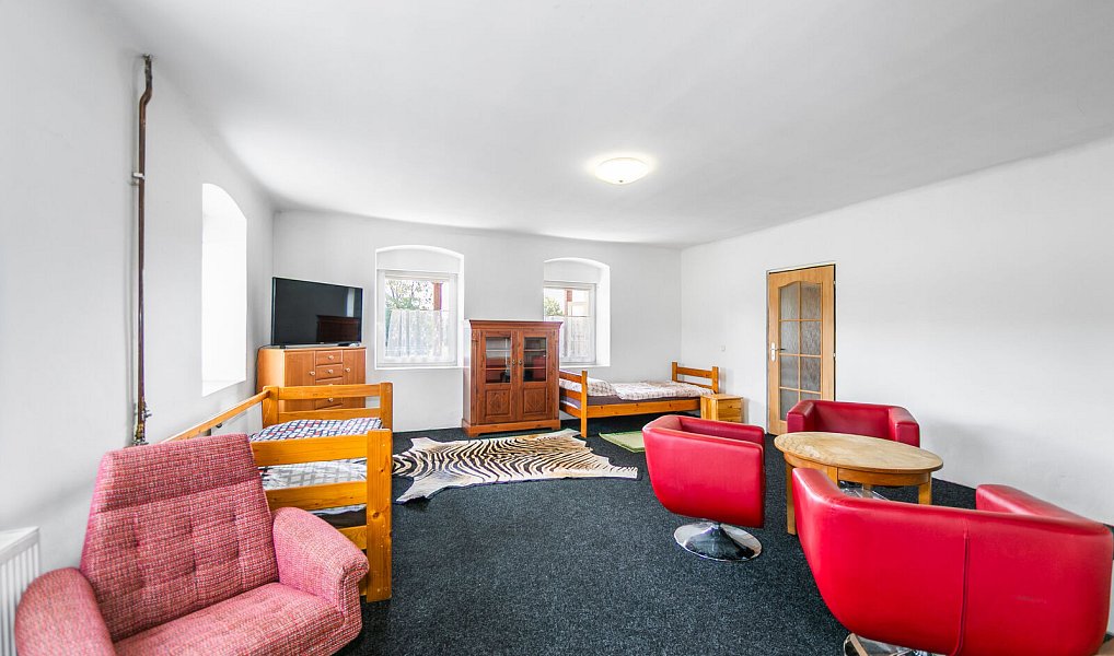 Prodej domu 120 m² s pozemkem 554 m², Teplá – náhled fotky 12