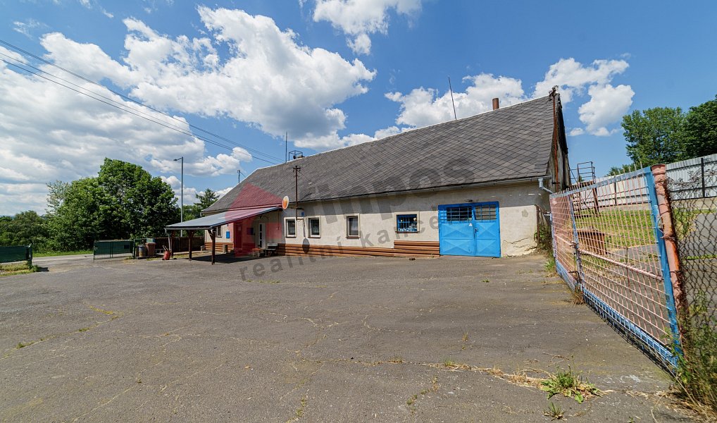 Prodej domu 278 m² s pozemkem 6 879 m², Světlá Hora – náhled fotky 2