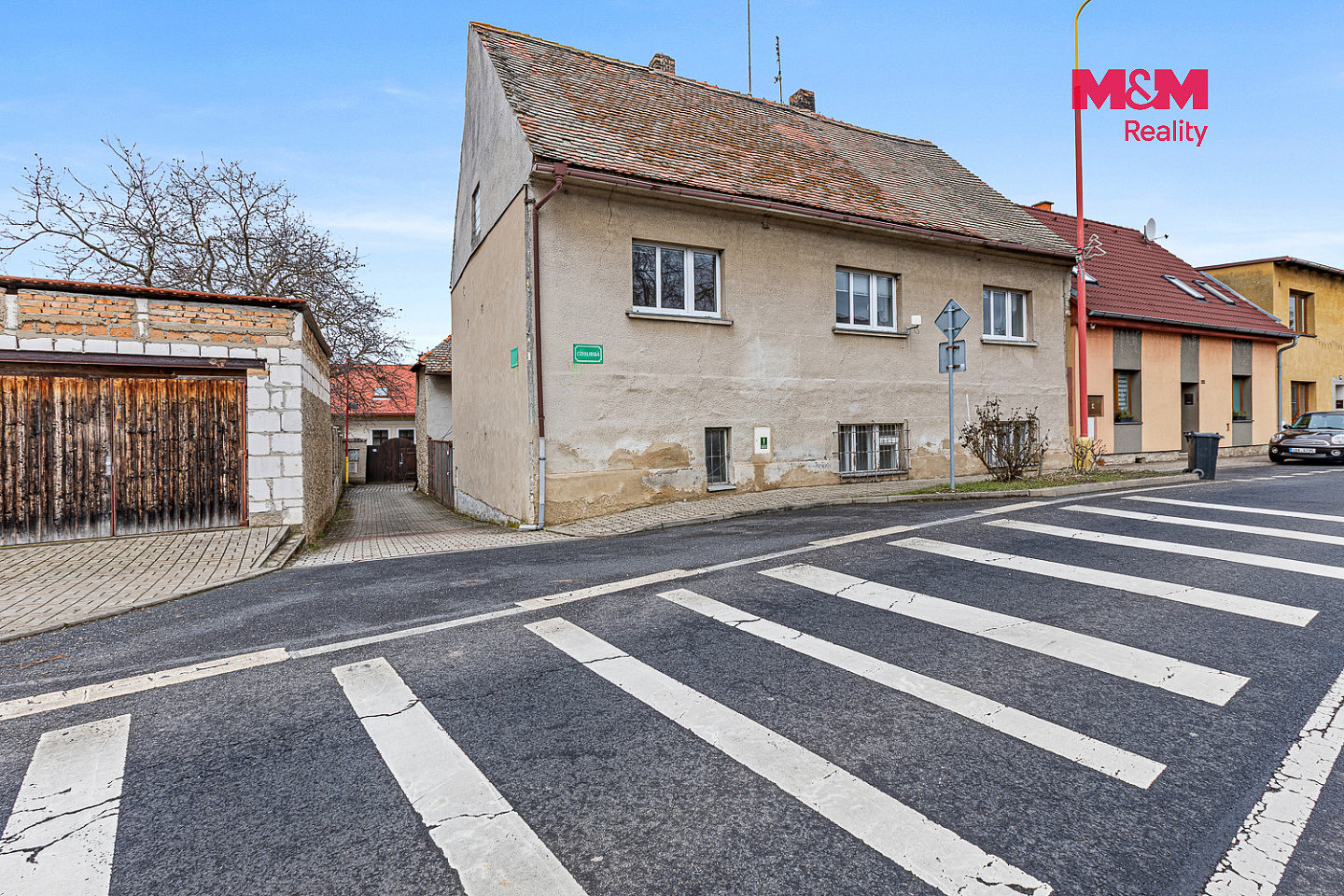 Prodej domu 272 m² s pozemkem 294 m² – fotografie 2