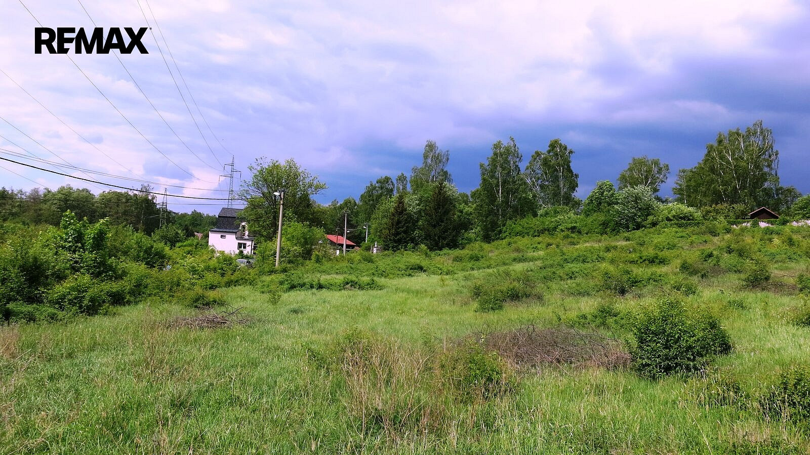 Prodej stavebního pozemku 4 885 m² – fotografie 3