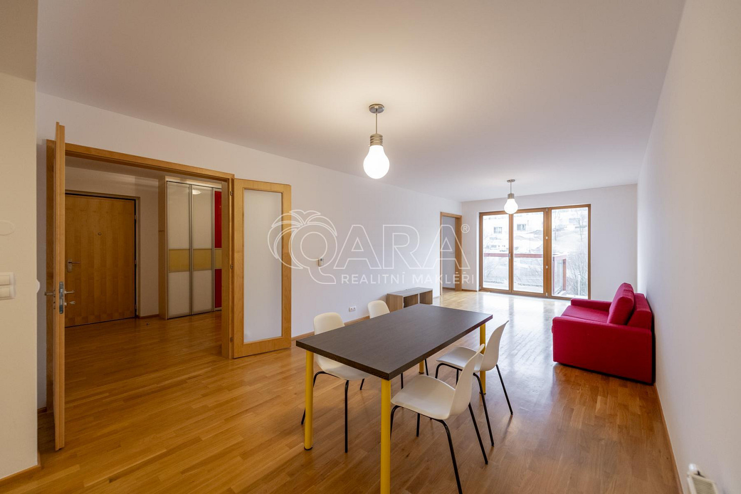 Pronájem bytu 2+kk 81 m²