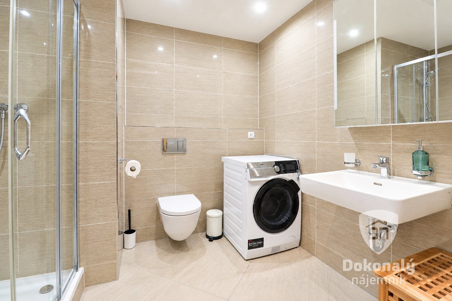 Pronájem bytu 1+1 48 m² – fotografie 3